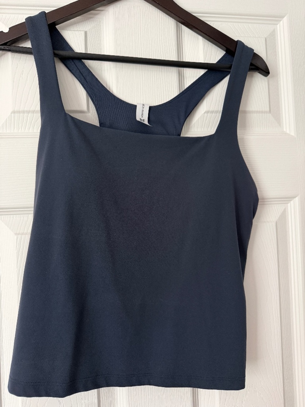 NWOT all in motion built in bra top size L